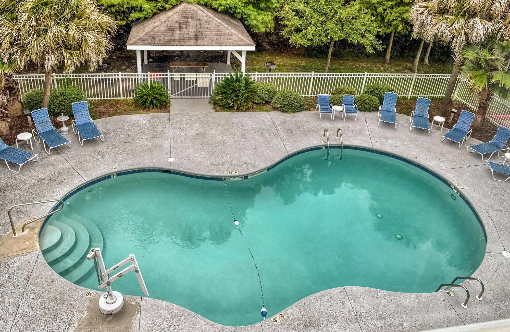 Siegel Select Gautier Motel Екстериор снимка
